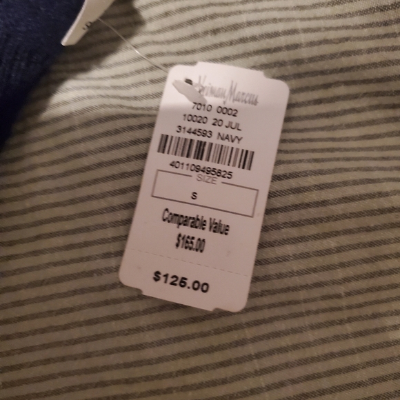 Neiman Marcus Cashmere Collection Cashmere Classic V-Neck Sweater Navy NWT $165 - Picture 10 of 10